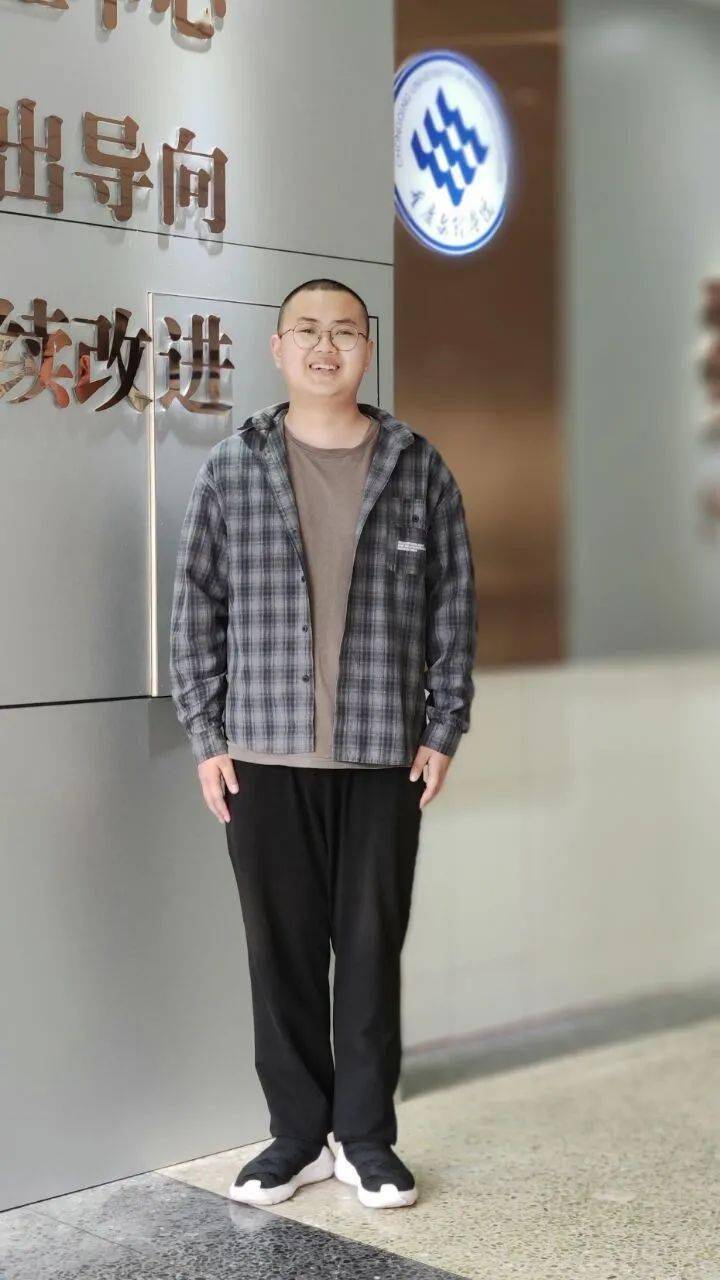 金融数学专业共青团员曹涛01优秀毕业生代表part 4轻装策马青云路