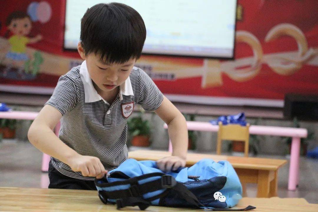 人小本领大 自理我最强 ——嘉臣伊顿学前教育宣传月之幼儿篇