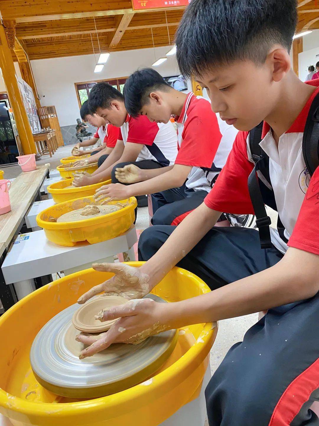 探索千年瓷都 · 领略陶瓷文化——新星学校景德镇研学实践活动