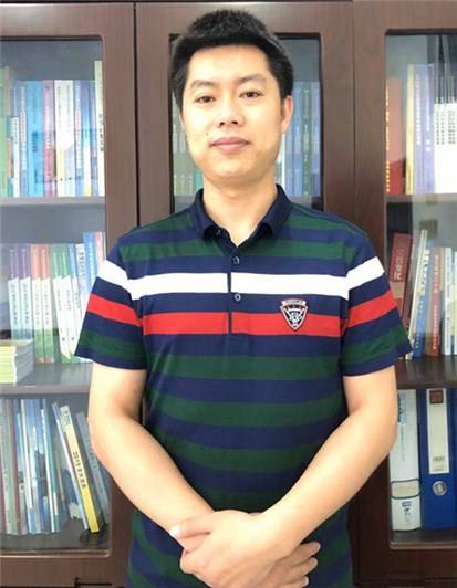 川▲重庆城市科技学院招生处副主任周密关注上游新闻教育频道系列报道