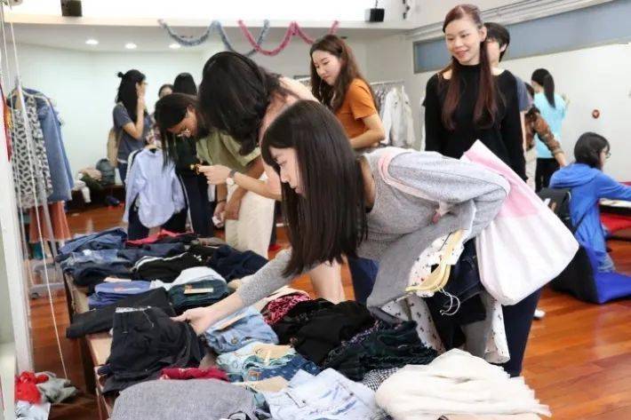 社创案例从女宿里的共享衣柜到在线交换平台衣服图书馆让上千女生以