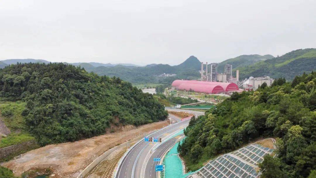 一铜仁西也是进入正式开通运营杭瑞高速铜仁西互通6月16日铜仁西来了!