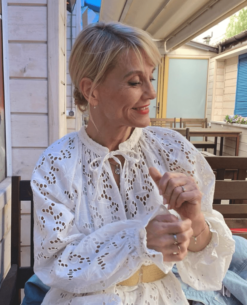 这位俄罗斯妈妈,教会女儿们漂亮的法则,更分享生活的真谛