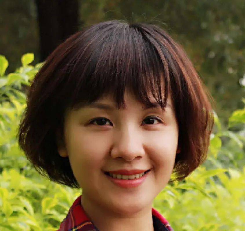 罗丽萍 | luoliping编 导福建省舞蹈家协会会员,福建艺术职业学院舞蹈