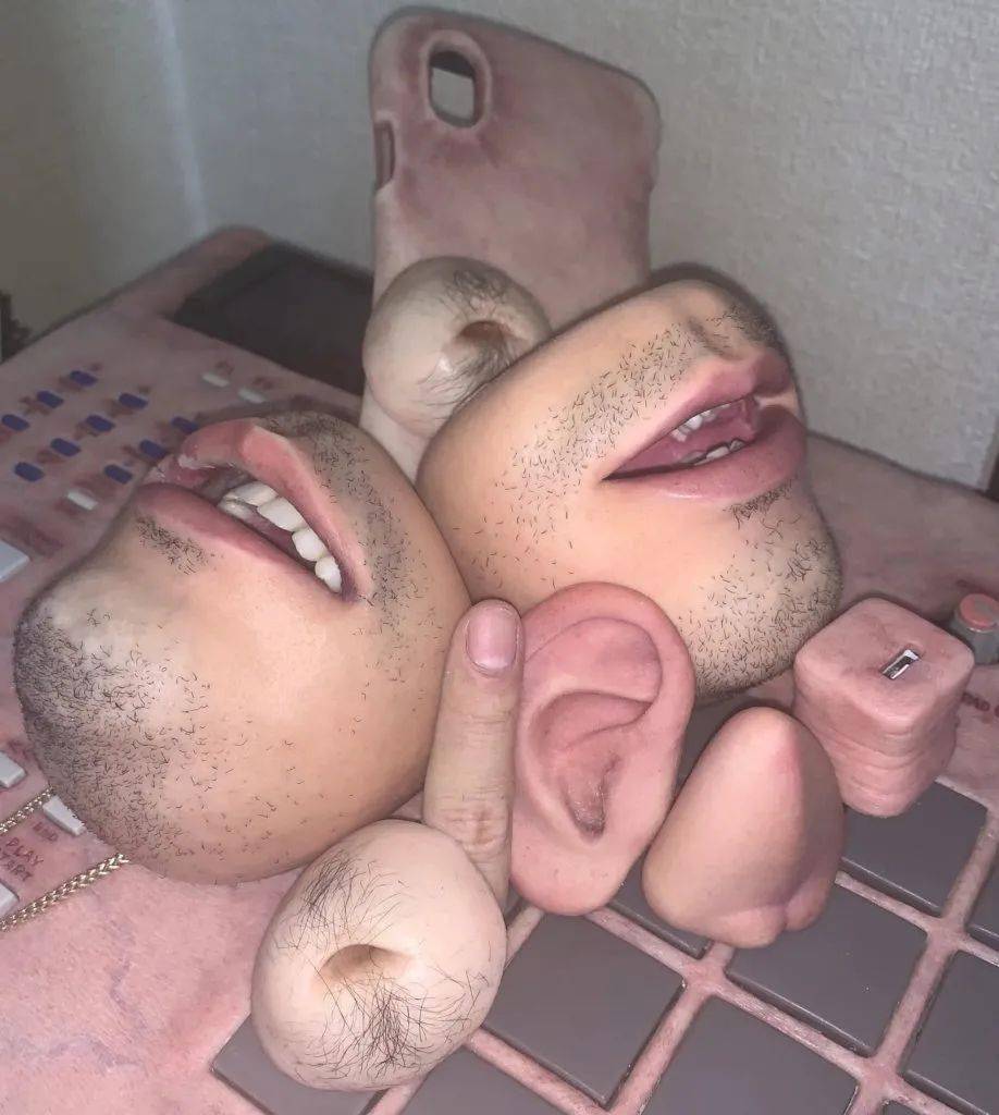 岛国这位大哥的变态作品每一样都逼真吓人让人觉得恐怖