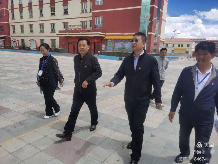 县委书记池永杰赴中考现场指导工作