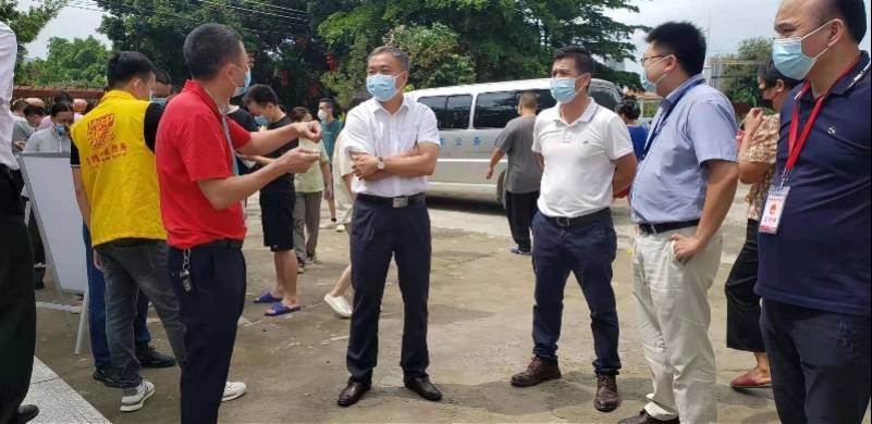 多图直击感人瞬间惠东黄埠吉隆完成176万人核酸检测