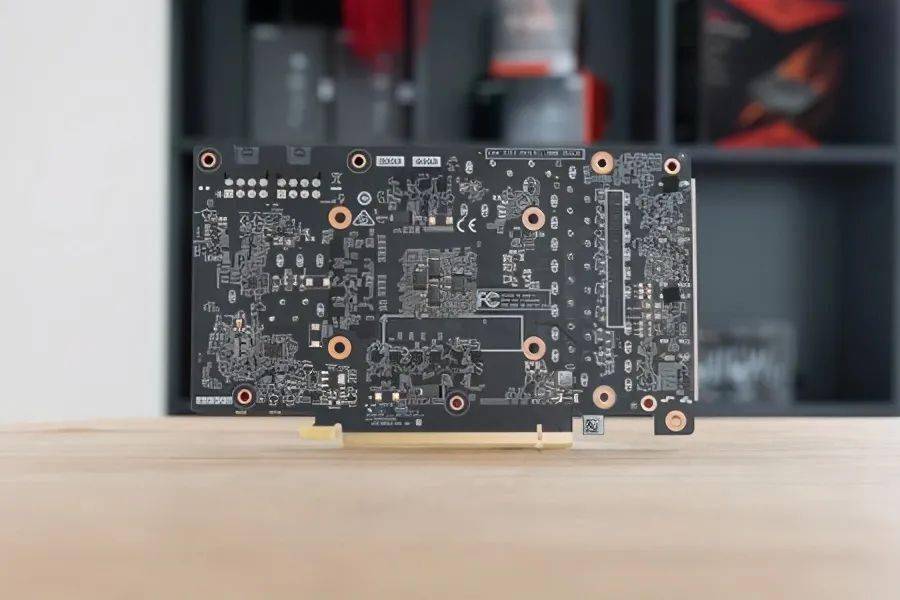 索泰rtx 3070 ti x-gaming oc显卡评测:清凉有佳,潮流撞色的盐系显卡