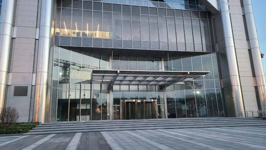 绍兴图说镜湖瑞丰银行大楼落成亮相