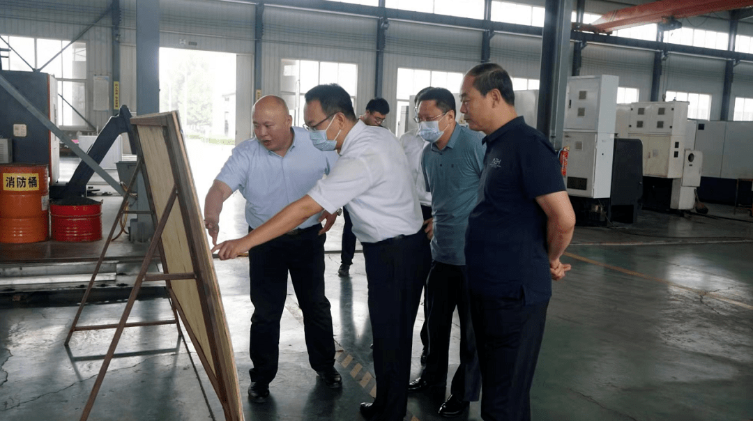 市委副书记刘冰到阚家镇调研