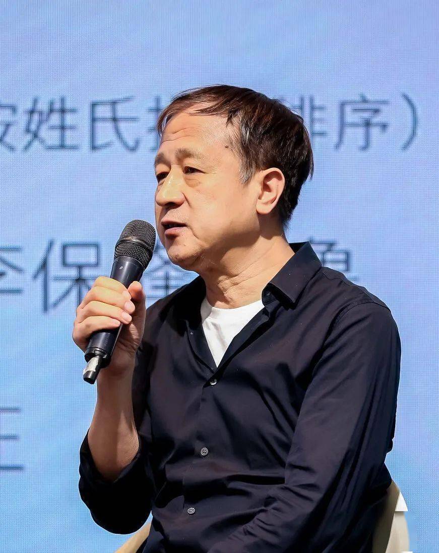 中国建筑天团共话"建筑何为,建筑展览何为?"_黄立平