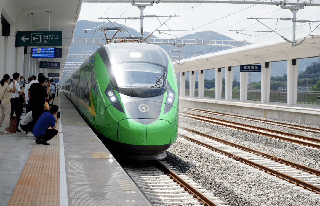 历史时刻今天台金铁路第一班列车发出明天起可购票