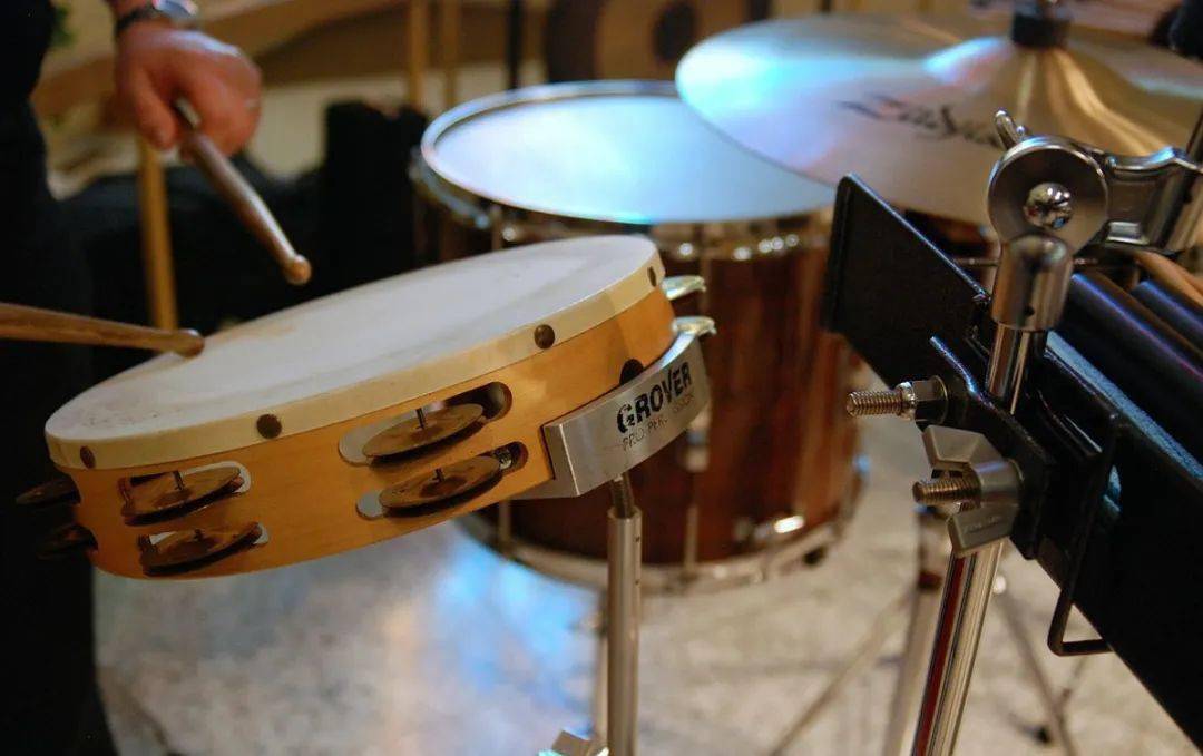 招生爸爸妈妈我要去玉兰大剧院学打击乐