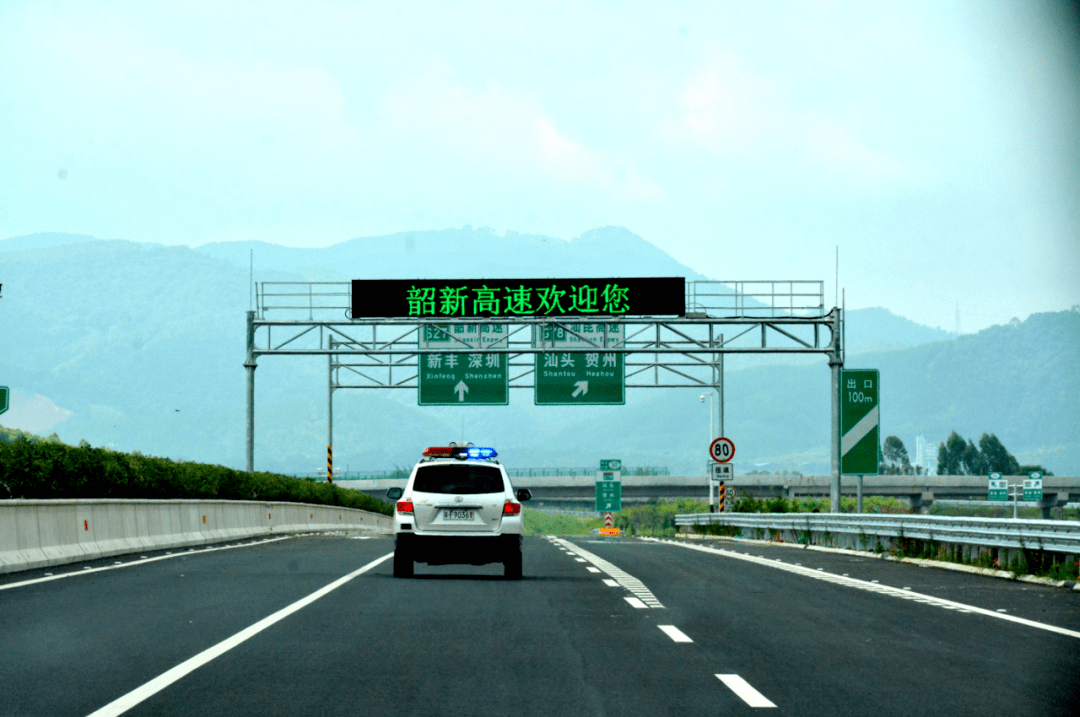 韶关至新丰高速公路图片