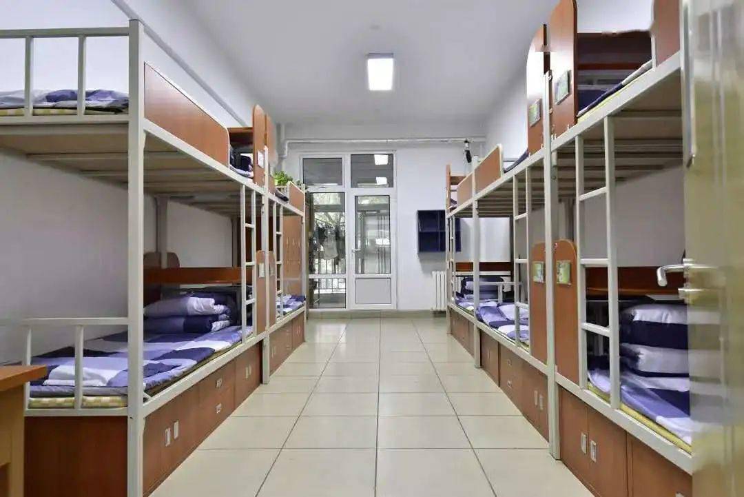 人大附清华附十一等25所学校宿舍实景图