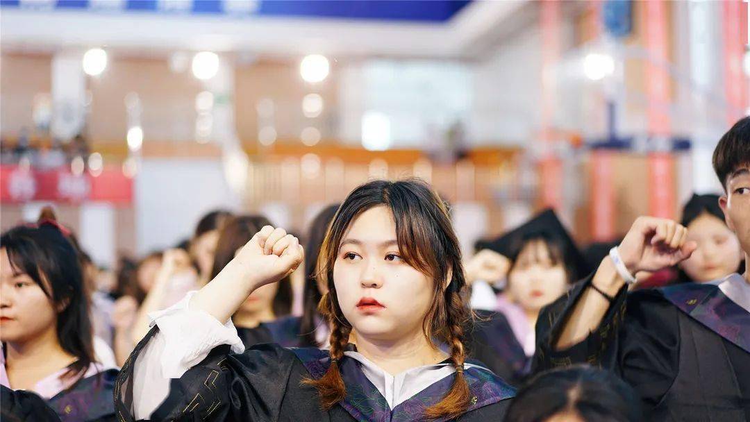 图文直击昆山登云学院2021年毕业典礼!