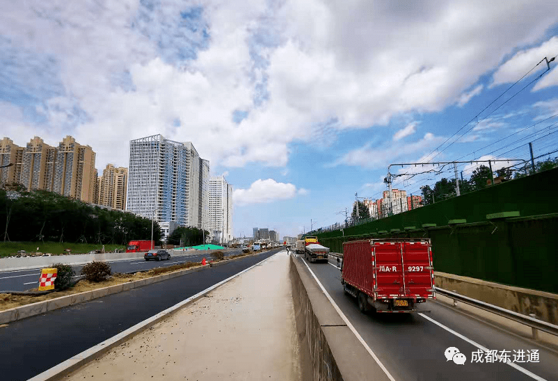 成洛简快速路项目主体完工顺利通车