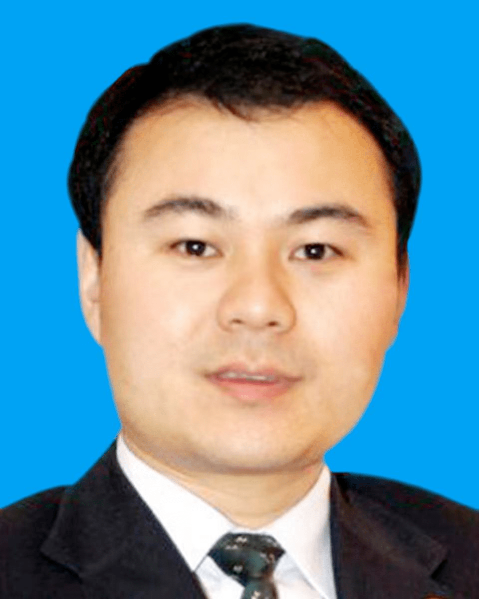 政府因人事变动,市政府领导班子尚未配齐,部分工作由彭玉明副市长代管