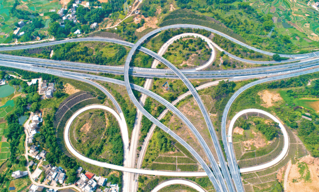 深河高铁,厦(汕)昆高铁,河揭高铁,赣广高铁,韶河汕铁路和深惠城际延伸