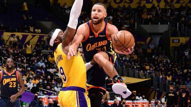 NBA最新资讯解析新秀成长文班亚马持续爆发当选月最佳新秀