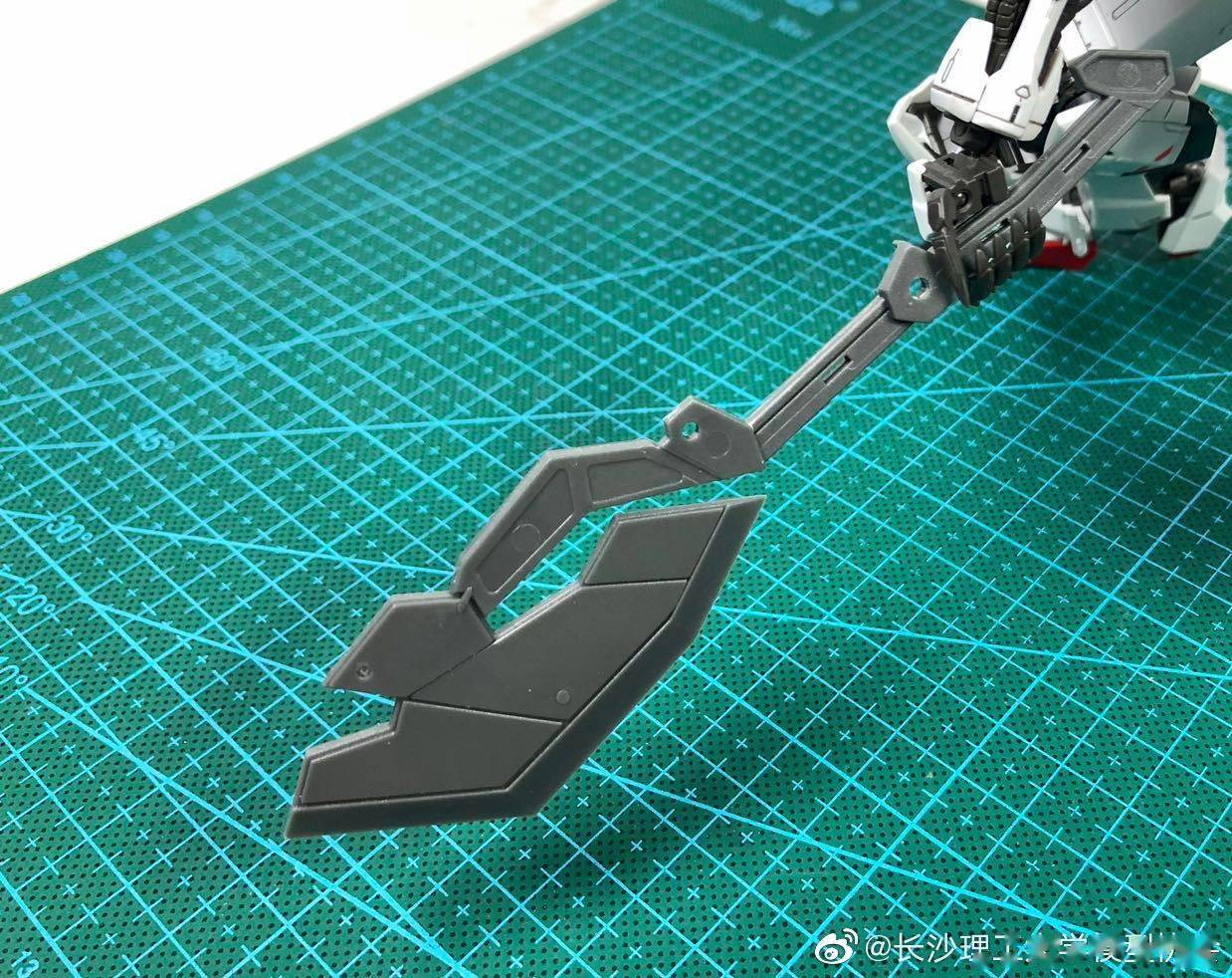 模玩测评量子核心战术武器配件包