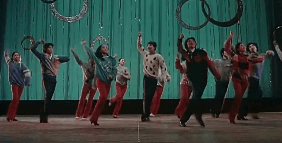 社会|“毕业聚餐”的情绪崩溃史