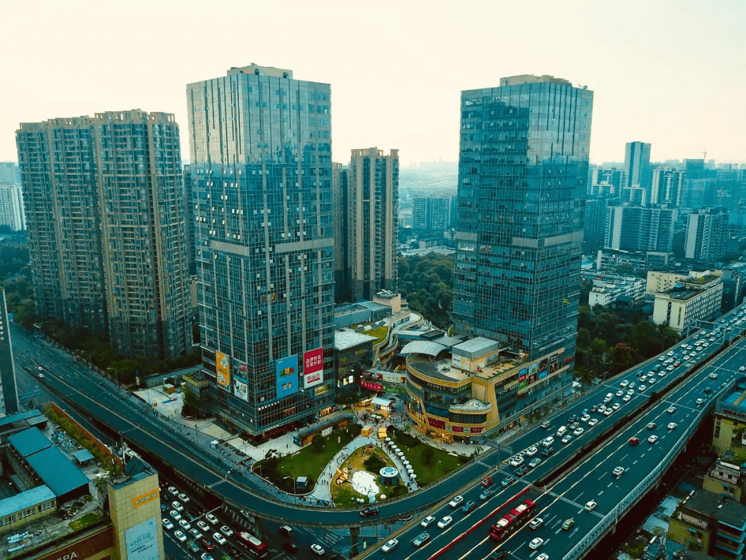 与同道大叔一起探秘成都「山系新生活」