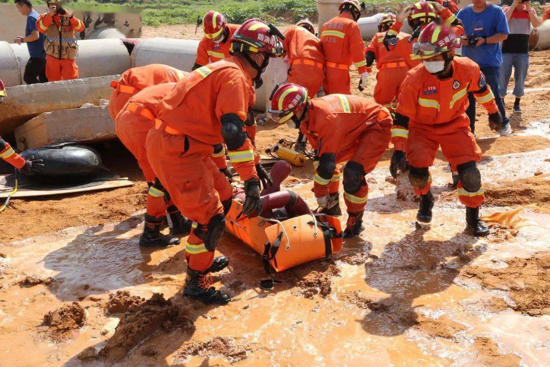 建筑埋压人员搜救