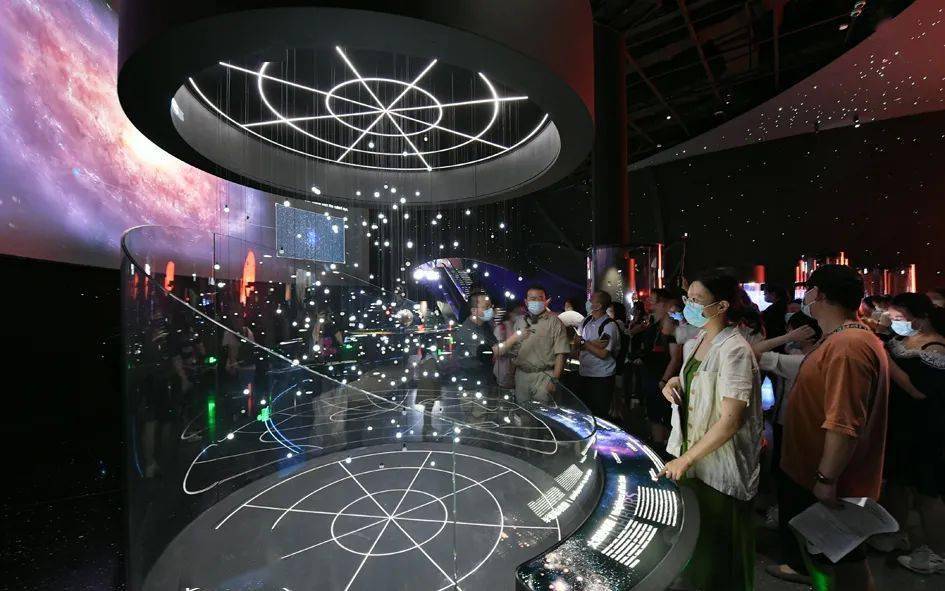 上海天文馆揭开神秘面纱讲述宇宙故事的最美课堂