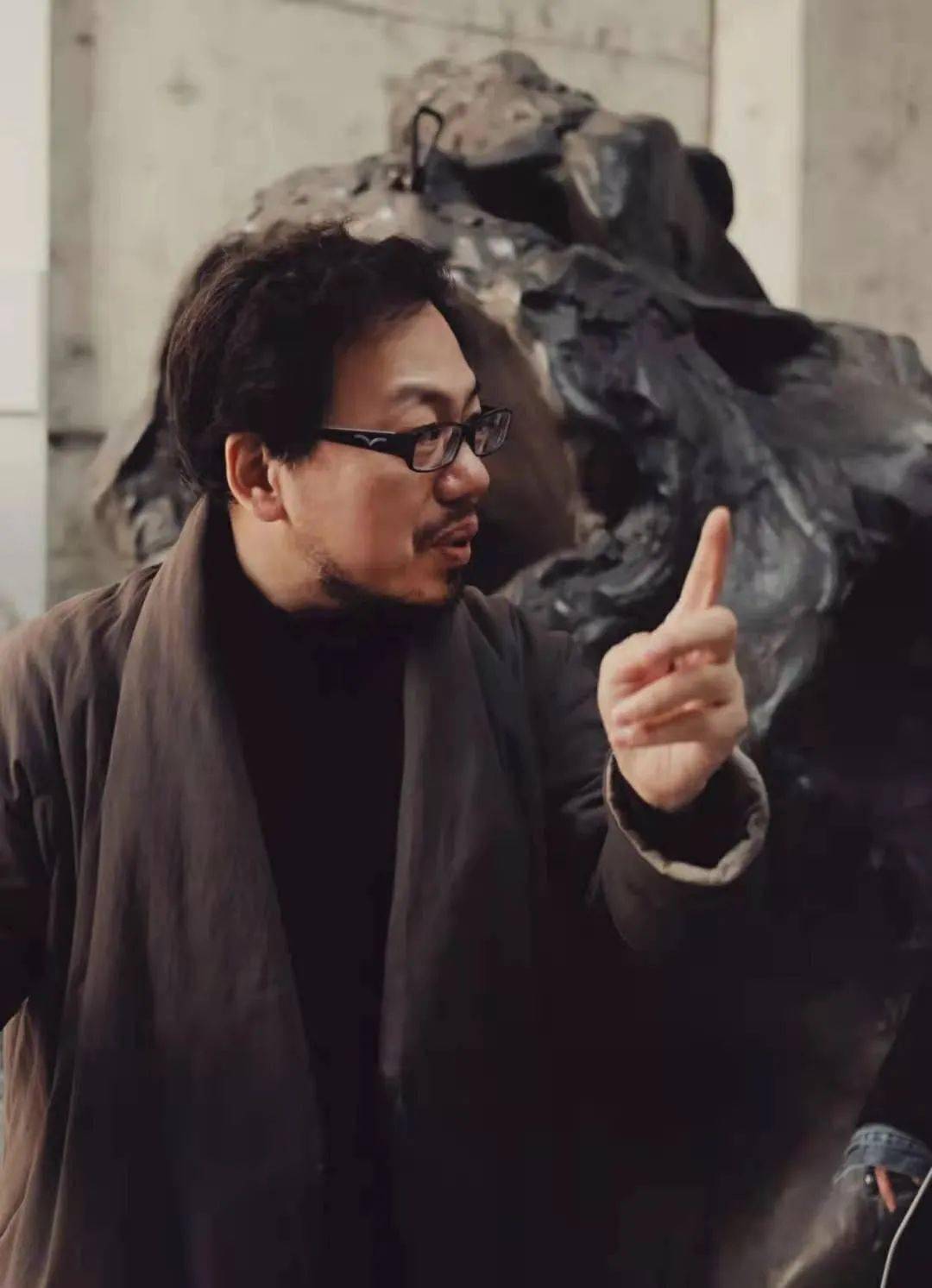 夏可君专访过早形成所谓的绘画语言是比较危险的