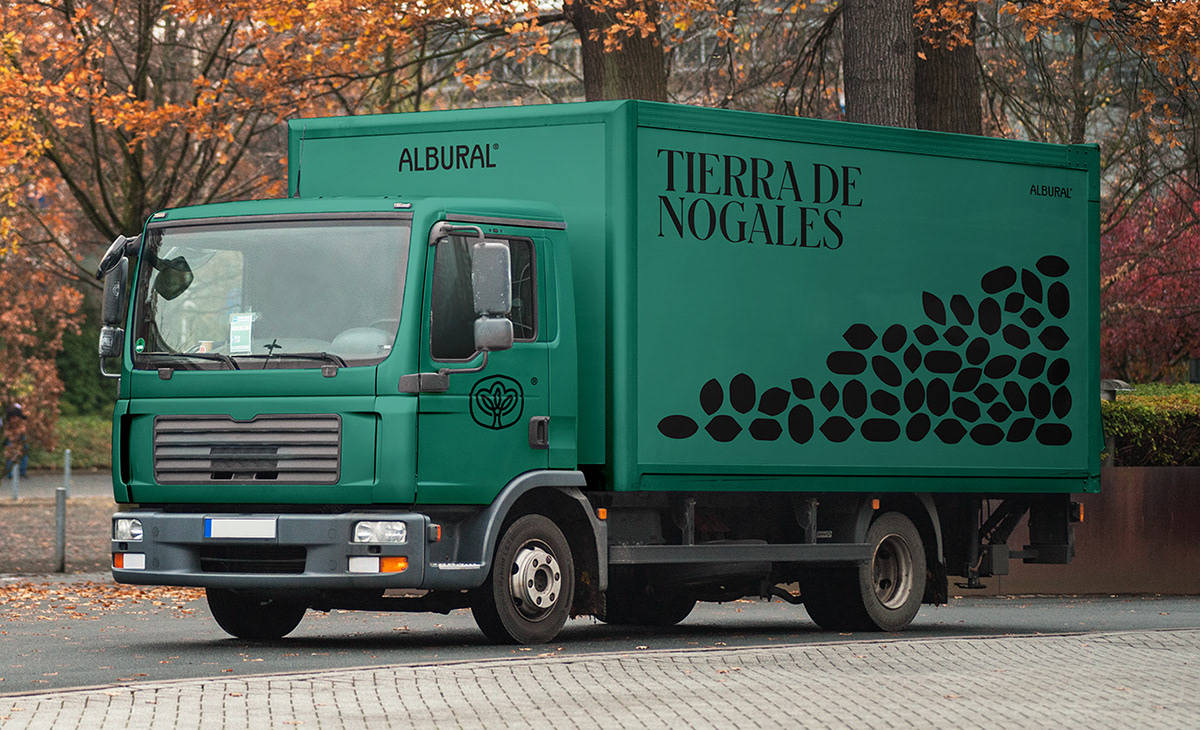 平面设计 | albural 墨西哥山核桃园品牌形象设计_家族