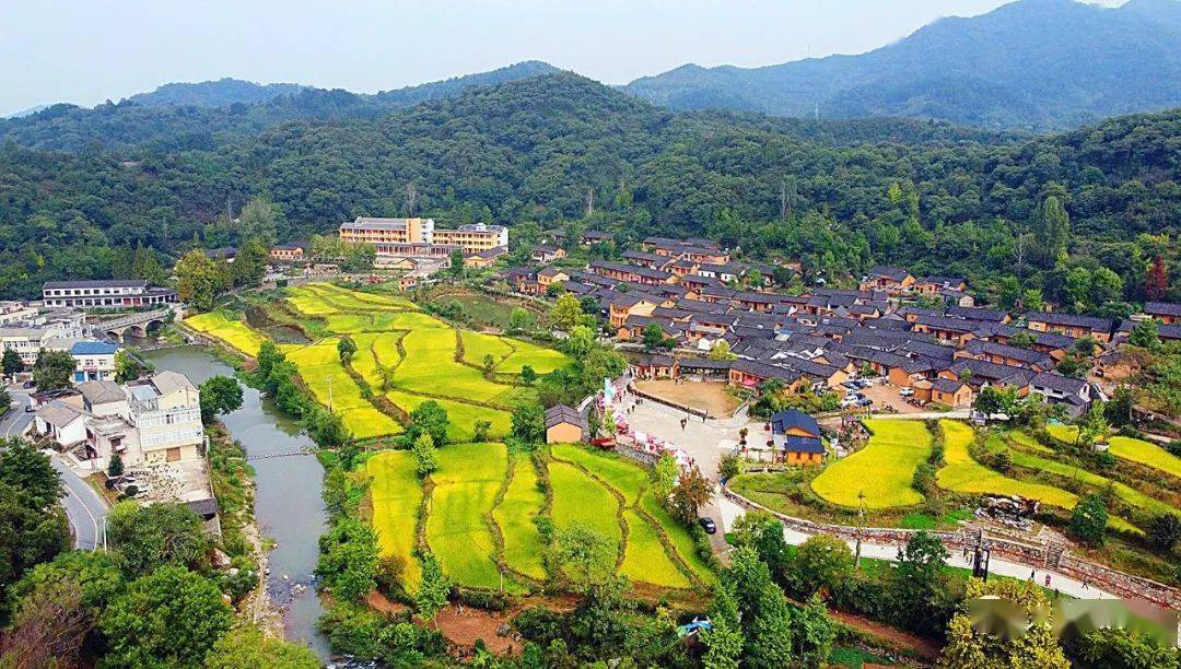 从"空心村"到"幸福村"看新县