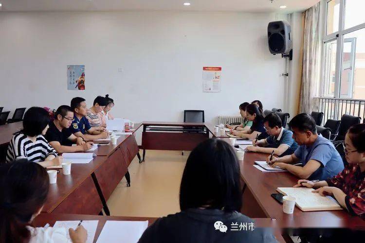 进行|榆中大队联合教育局深入辖区幼儿园开展消防专项检查助推岗位练兵