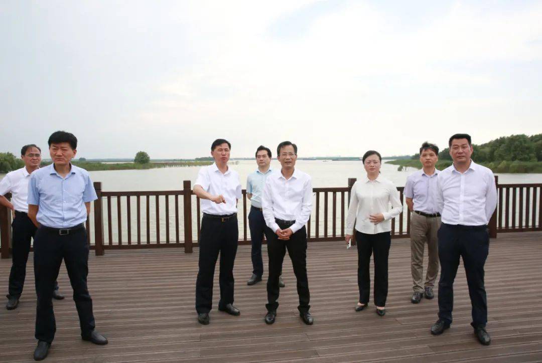 7月9日,市委常委,县委书记张志强,县长王汝娜率队赴当涂县开展巩固