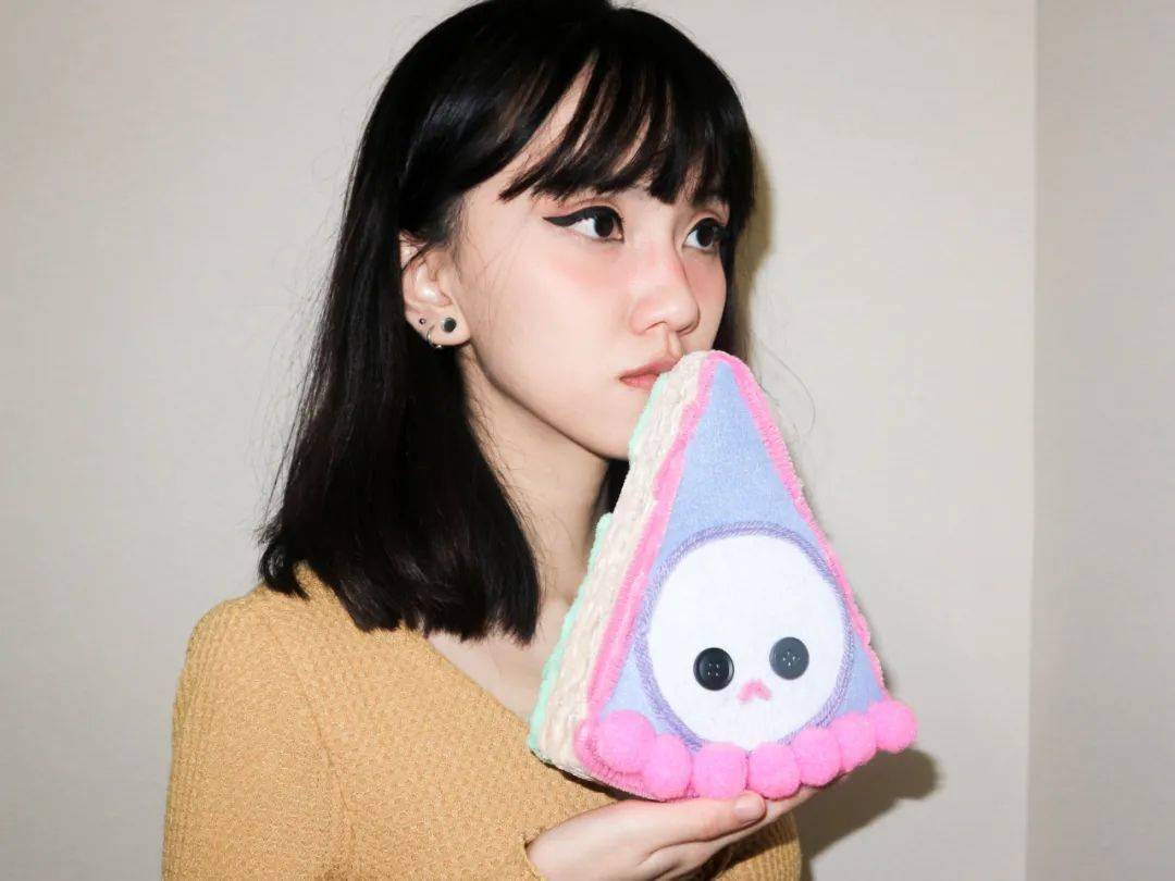 正妹报到颜如寒玉心有暖阳印尼华裔美女livi的中国故事