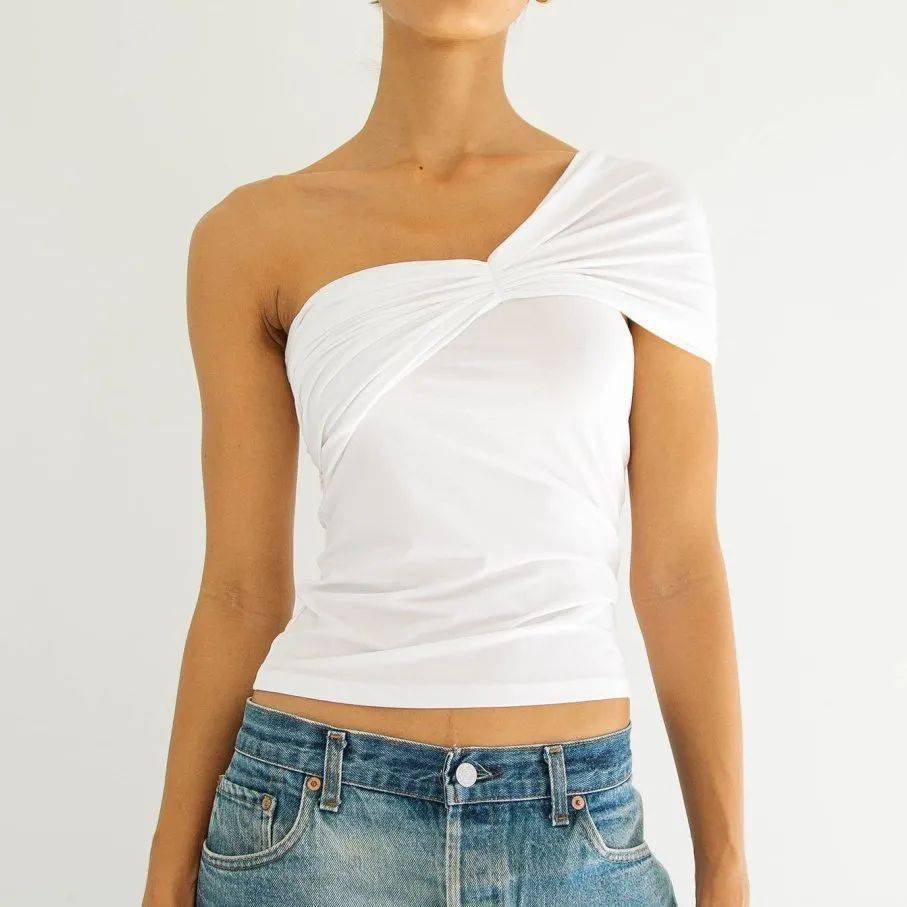 The|这个夏天要“吊带自由”