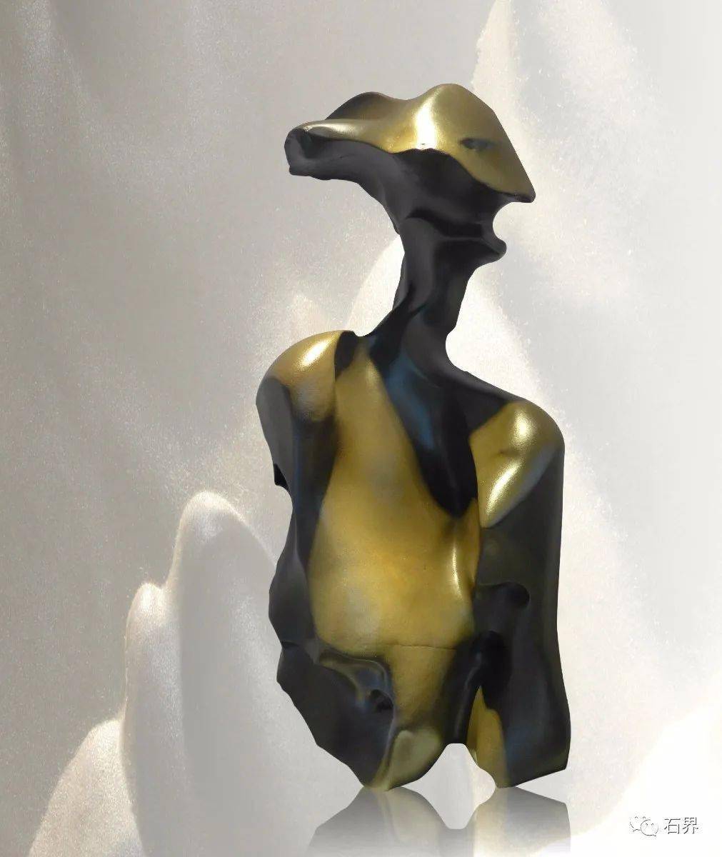 抽象赏石67绝不是少数人说的算