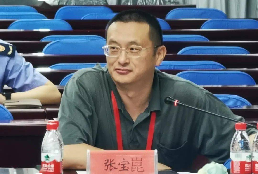 张宝崑政府部门间要不断加强联合执法的联动性.