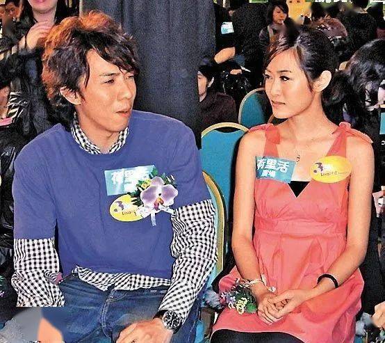 后来她相识了森美小仪的好友兼电台监制金志坚被拍到二人秘密同游曼谷