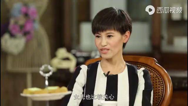 星月私房话闫妮谈论女儿和自己性格相反女儿很有主见