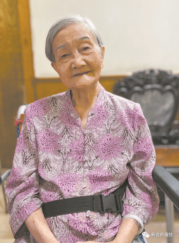 她被称为"活着的刘胡兰"!