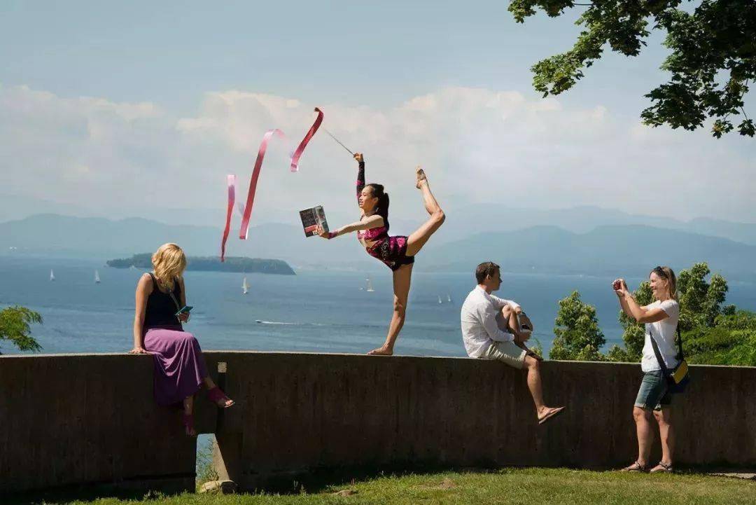 芭蕾演员街头全裸居然这么美