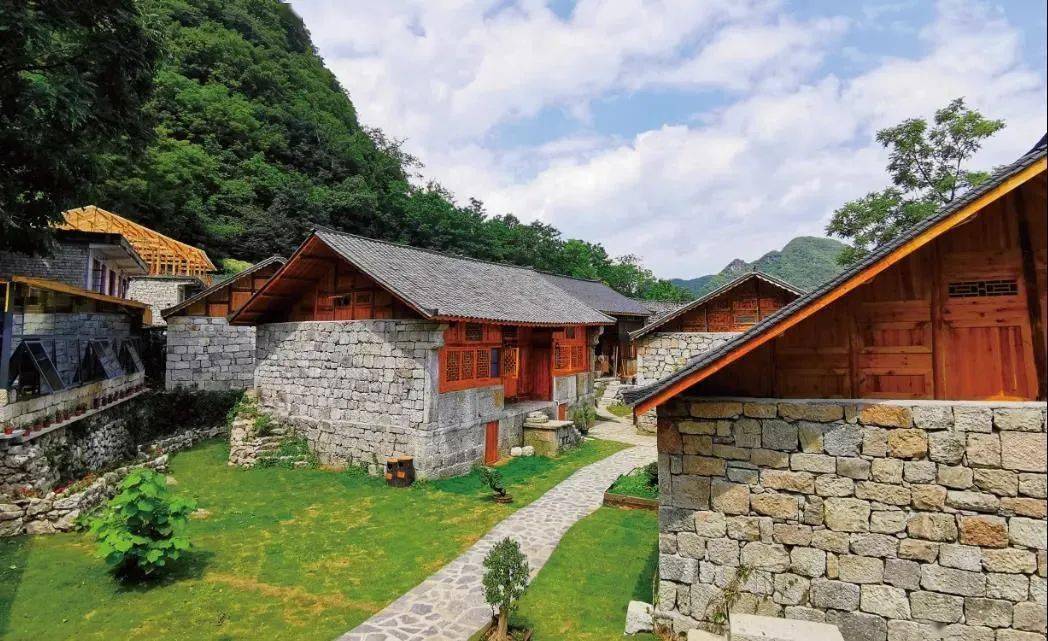 乡游黔中│穿越三国藤甲谷,爱上在布依古村落的放风时光_安顺