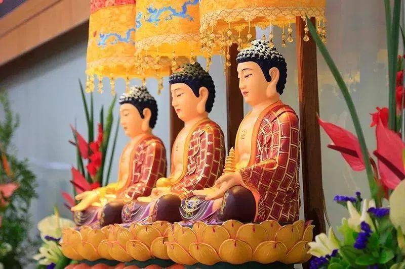 这样的佛像,千万不能供奉,后果严重._供养