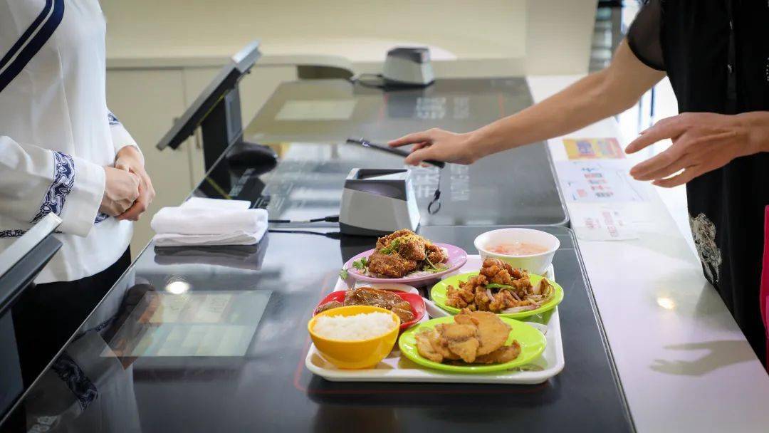 你最怀念哪些美味?_食堂