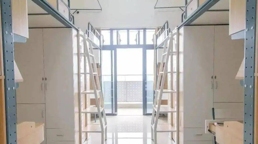 同济大学同济大学为满足学生成长过程中呈现的多元需求,将学生社区