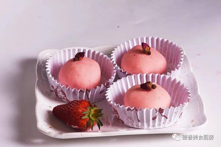 确认过眼神,遇上春天最美味的樱花雪媚娘