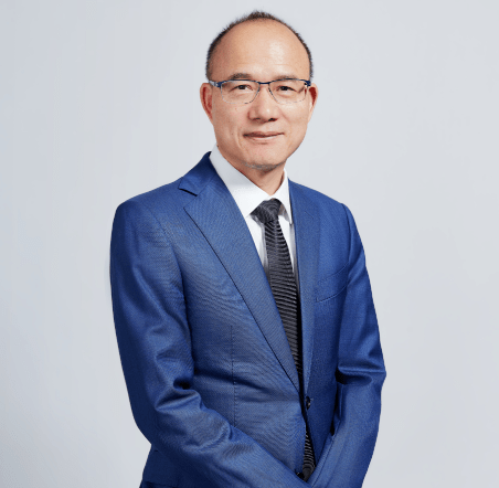 ""谈家桢基金会理事长谈向东在致辞中表示:"中国首个car-t产品阿基仑