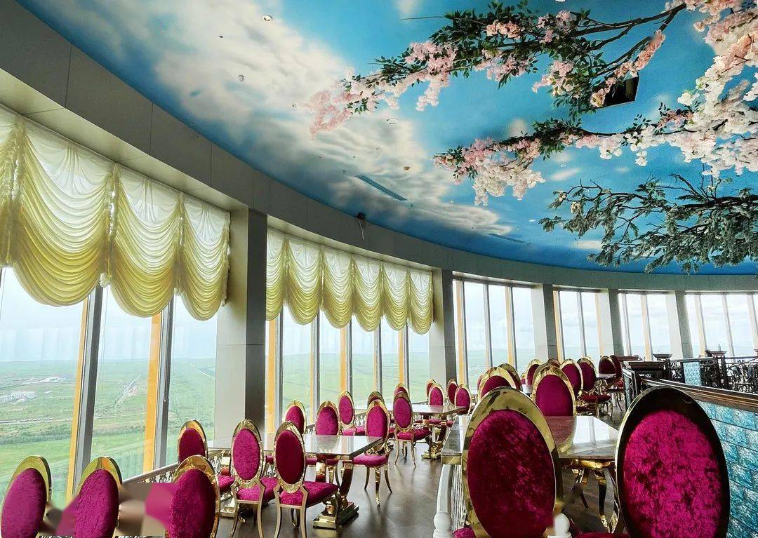 满洲里高空旋转餐厅丨这一波福利你肯定会抢