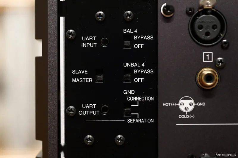 可连动多台soulnote产品,可设定为master或slave,第4组的模拟输入(bal